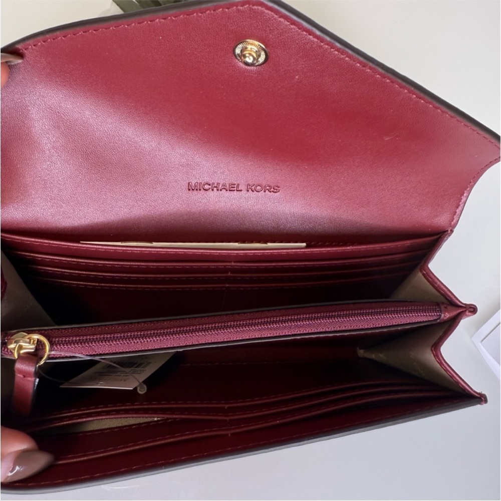 MICHAEL KORS Jet Set Travel Large Envelope Continental Wallet in Dark Cherry 🍒 - Picture 4 of 8